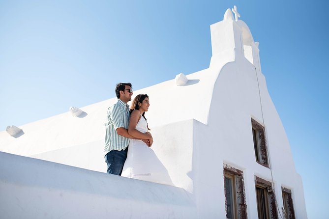 Santorini Walking Tour with a Personal Photographer - What you get: 25 edited photos per hour in 2-3 days