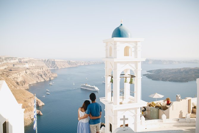 Santorini Walking Tour with a Personal Photographer - Price and value: $240.66 per group up to 4