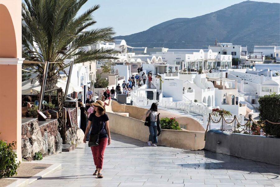 Santorini without Barriers: Accessible 5-Hour Private Tour - Why This Wheelchair-Friendly Santorini Tour Works (Even If Your Mobility Is Limited)