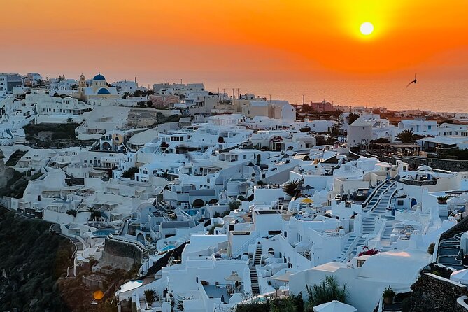 Small Group Sightseeing Tour: All Santorini’s Treasures - Perissa black-sand beach: swimming time and lunch options you control