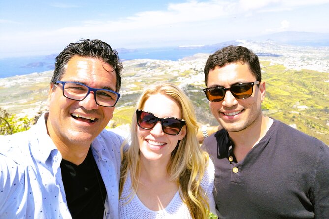 Smooth and Fun Taste of Santorini Private Tour - Pickup, meeting points, and how to avoid the usual Santorini stress