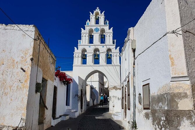 South Santorini Half-Day Private Tour - Vlychada Beach and lunch by the sea, with a lesser-crowd feel