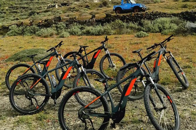 Thirassia 5-Hour eBike Tour with Lunch from Santorini - Wood-Oven Bread Break on the Way Back
