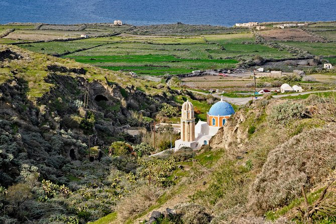 Thirassia Island: 6hr Private Tour with Lunch from Santorini - Agrilia cave houses, gardens, and the Virgin Mary Church