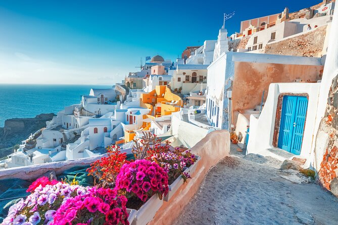 Top Spots Bus Tour in Santorini with Transportation - Stop 2, Pyrgos village: a slower look at local Santorini